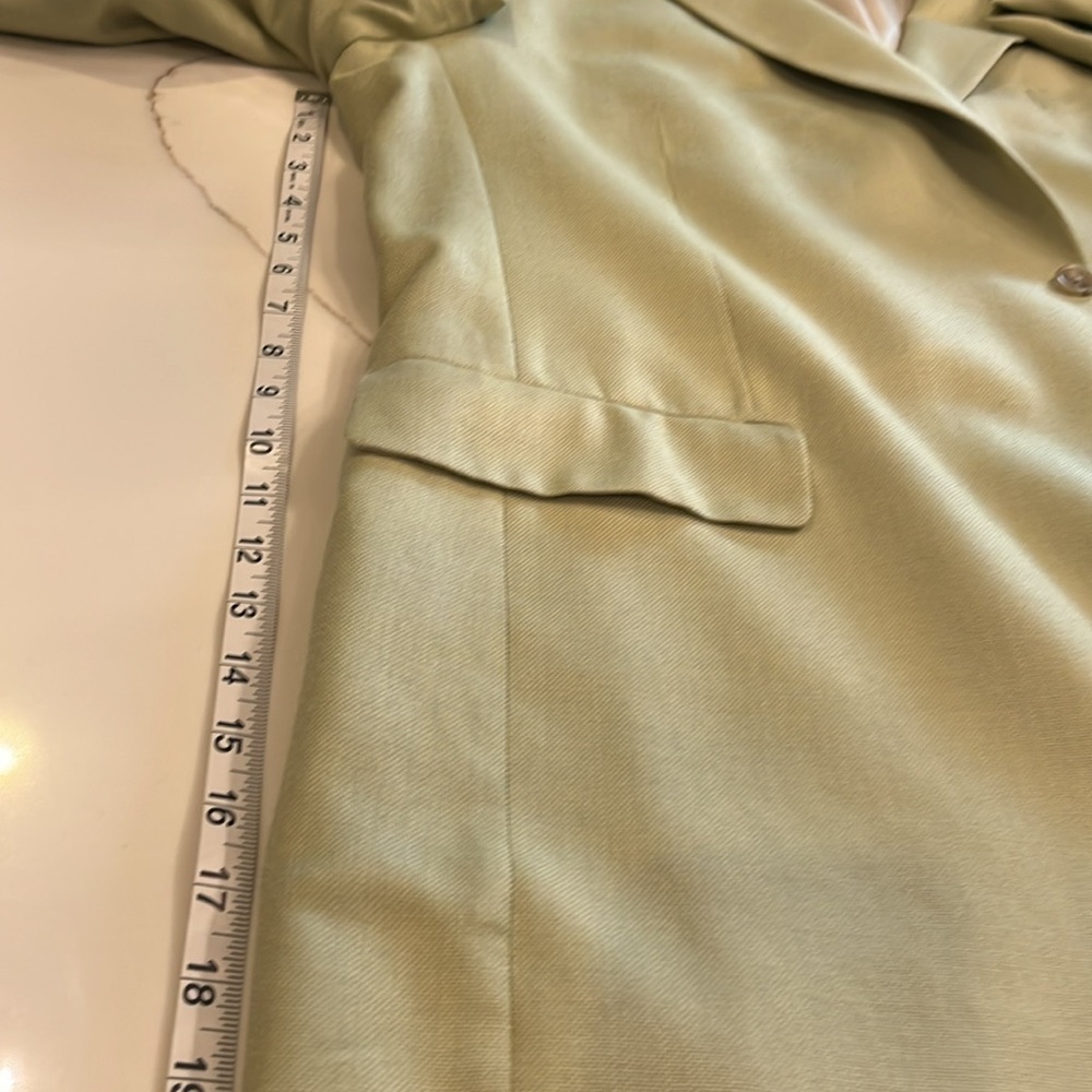 Roundtree & Yorke Celery Green Men’s Sport Coat. 46R. Gently worn 52% Silk - Picture 9 of 11